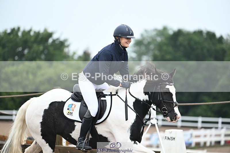 240908A-100452-02813 - Cls 11 Nat Am 85cm Qualifier