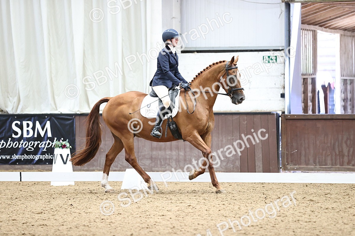 SBM_001972 - Novice 4 - 11.15-13.22