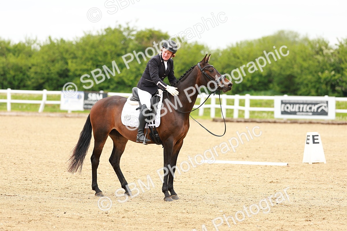 SBM_004963 - Class 15 - Novice 5