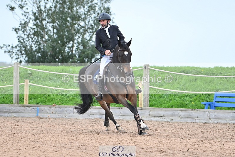 231013A-143338-02735 - Cls 9 Foxhunter & 1.20m Open
