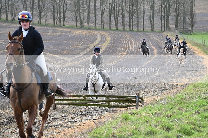 WJ6_8638 - Meet & Line One