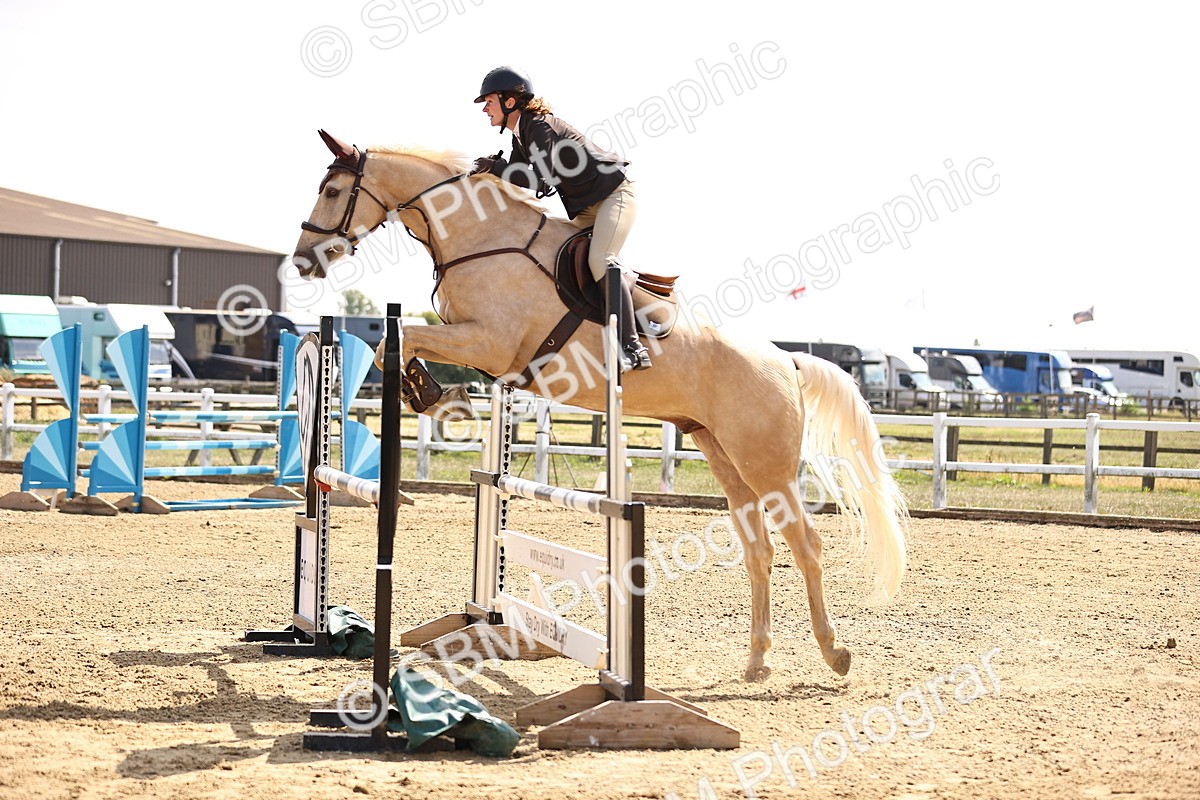 SBM_006716 - Class 12 - Amateur Championship Qualifier 1.05m