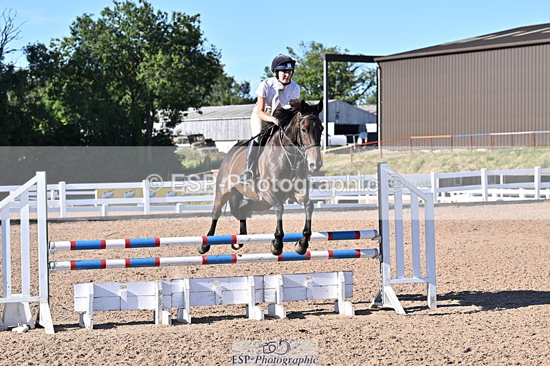 250708A-182803-00534 - 90cm Classes