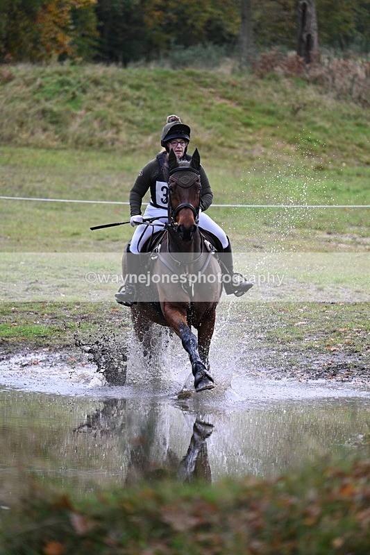 WJ7_4835 - 100cm Cam 2 Water Time 15:21 to 15:27