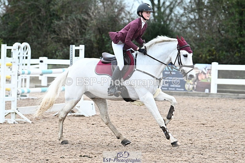 231118A-141109-03315 - Cls 9 Foxhunter & 1.10m Open
