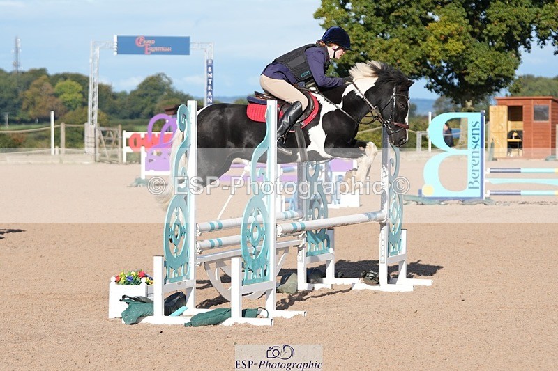 250921-093600-02005 - Cls 2 Pony Intro 70cm