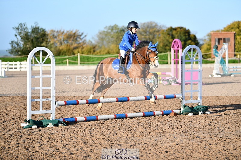 241026A-091433-00401 - SAT Cls 19 Clear Round 50cm