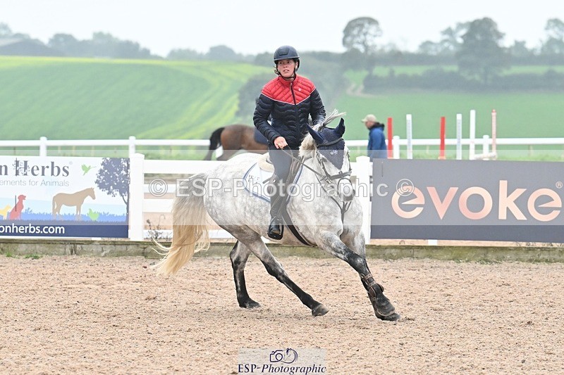 250920-115917-00962 - Cls 24+25 Club and Schools 80cm