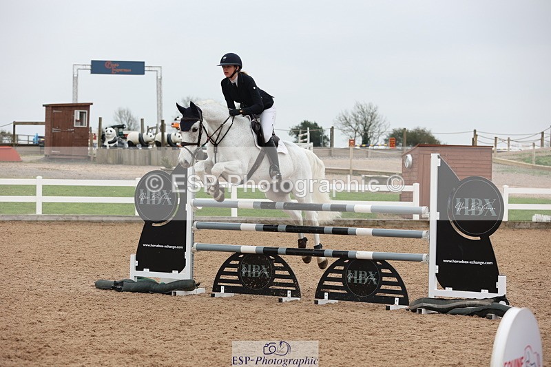 241101A-120957-01652 - FRI Cls 5 Newcomers and 1.10m Open