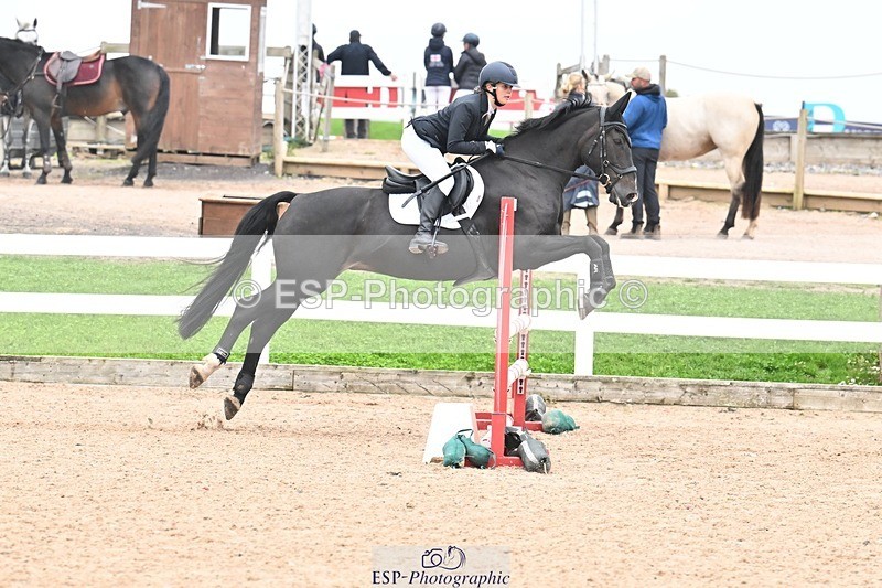 250920-120933-01028 - Cls 24+25 Club and Schools 80cm