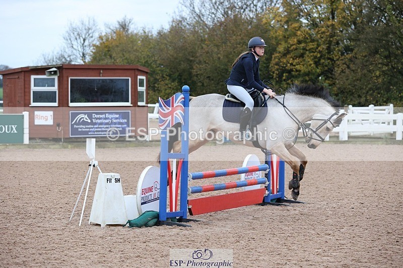 241116X-083215-00089 - Cls 03 Pony Intro 70cm