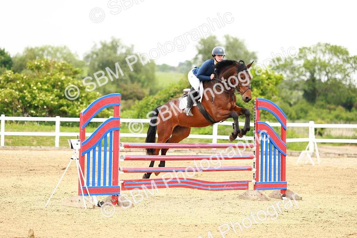 0B8A3921 - Class 4 - Senior Newcomers - 1.10m