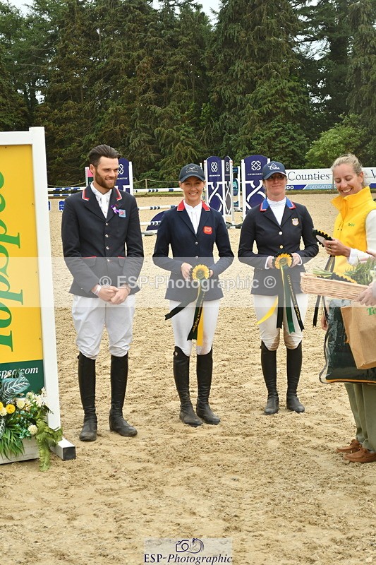 250525A-162156-18921 - Presentations Section D CCI 4 Star