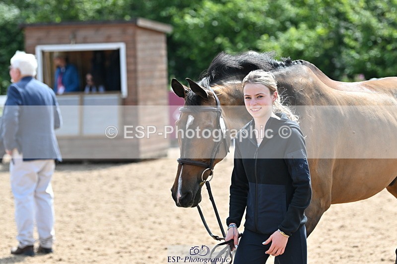 240717A-153335-02878 - Trot Up 3pm to 4pm