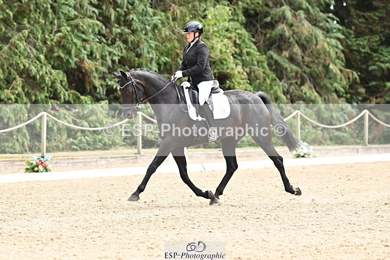 250808A-143116-00917 - 011-Helen.JamesDecadent