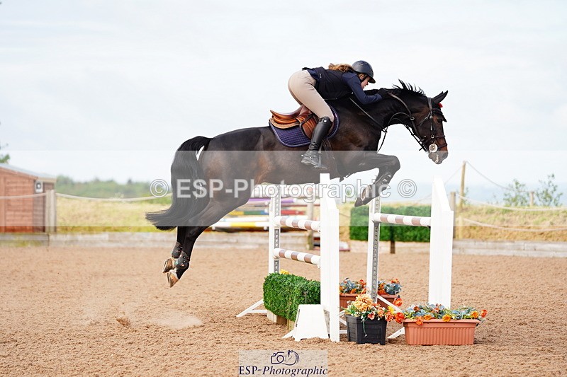 240526A-091654-07059 - Cls 30 Snr 1.20m Open