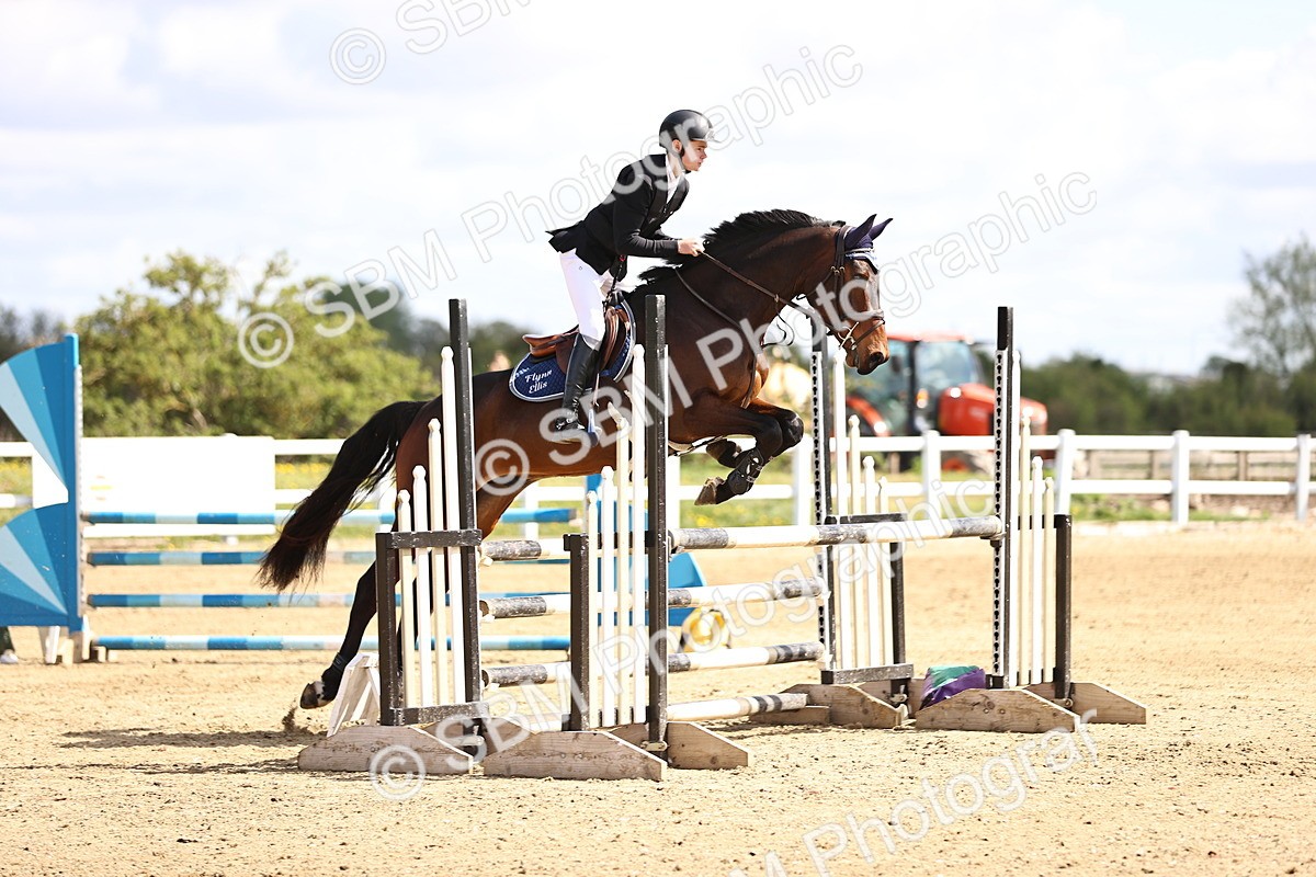 SBM_003507 - Class 16 - Senior Discovery - 1.00m
