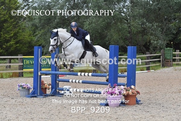 BPP_9209 - CLASS 3 Senior BritiNovice/ 90cm Open