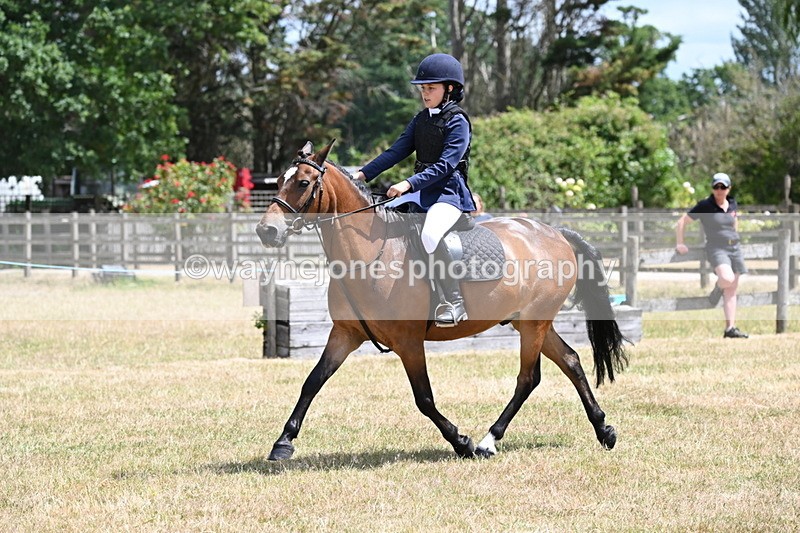 WJ6_5416 - Class 12 Minimus Jumping 45cm