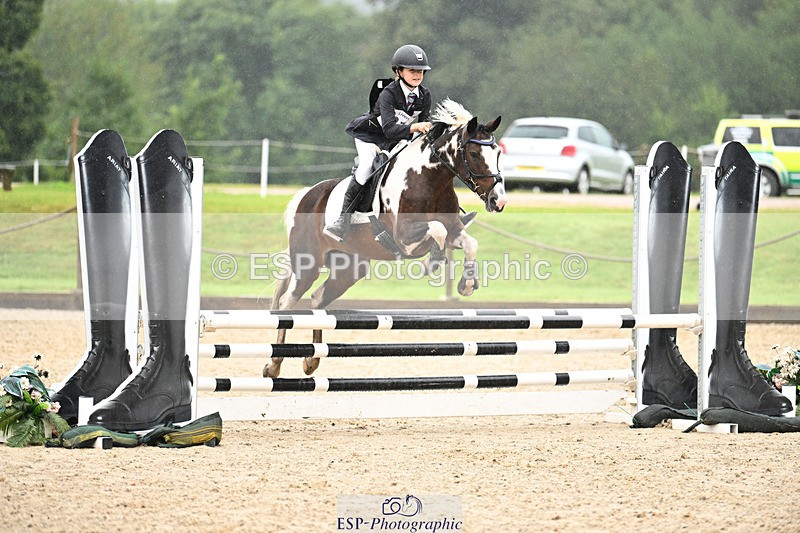 240824X-095916-23470 - 70cm Round 2 9.30 to 10.30