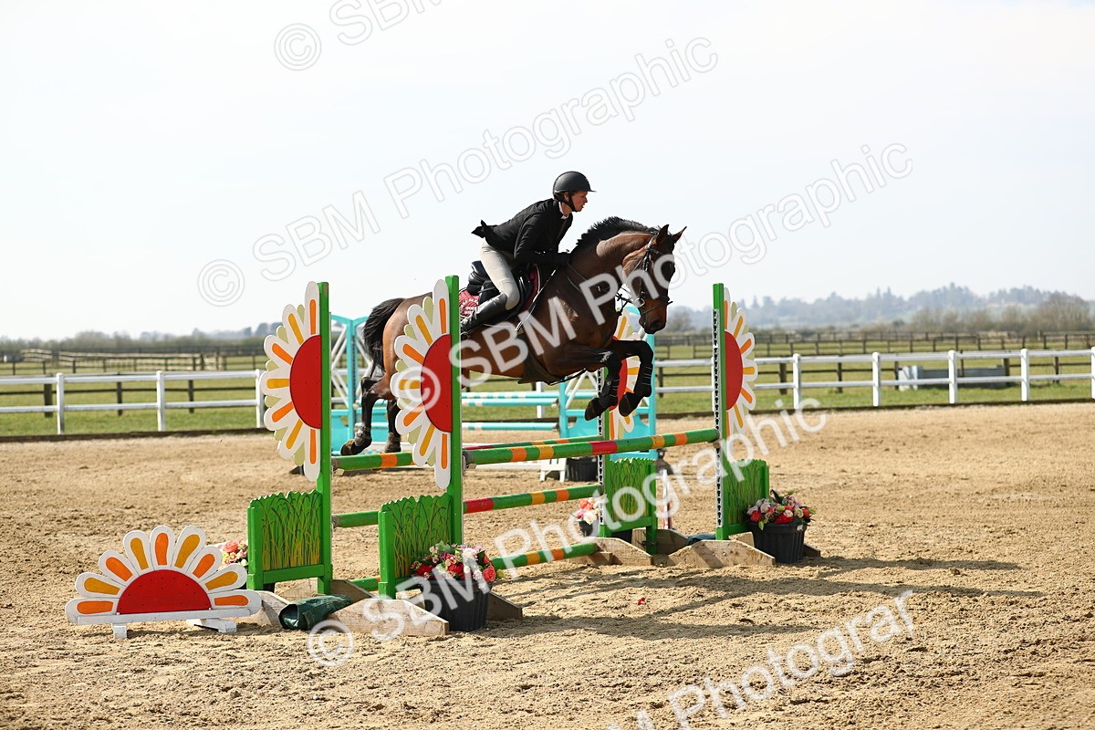 SBM_002312 - Class 9 - Senior Discovery - 1.00m