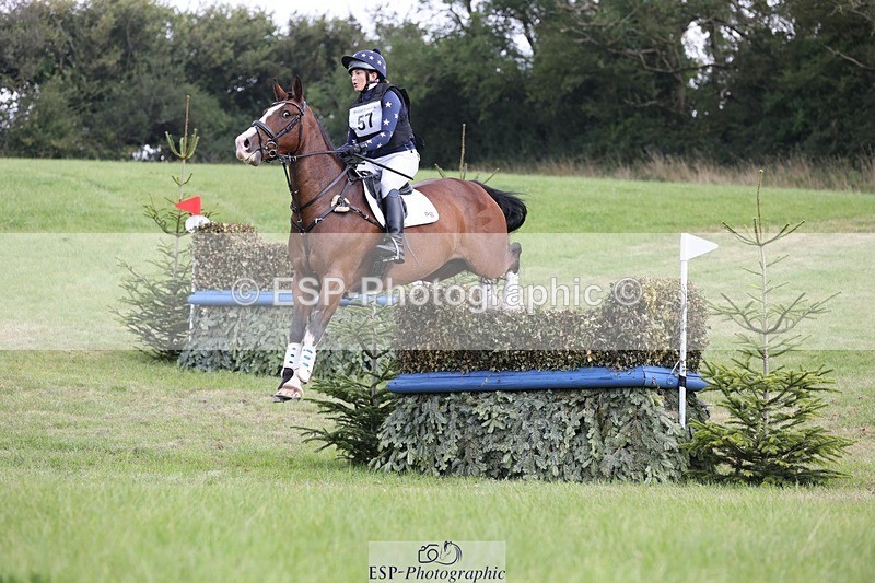 240831A-112019-01045 - 057-Bella.Balian-BEECHWOOD.JOEY