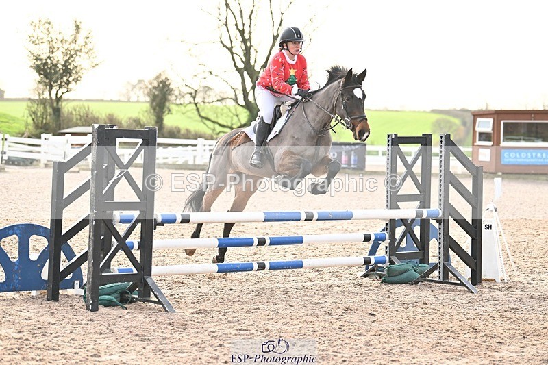 241206-101024-00189 - Cls 2 British Novice and 90cm Open