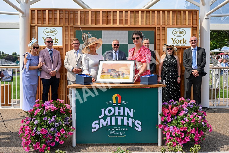 110726-Race 2-The Lost King-1886 - Race 2 14.39pm John Smith's Racing Handicap