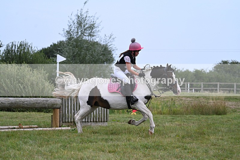 WJ7_8457 - 80cm XC Time 15:45 to 16:02