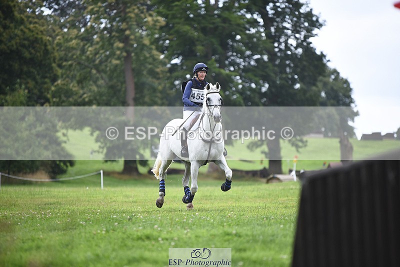 240804-131104-14165 - 455-Nicola_Horsley-Gubbins-RATHNAGREW_GREY_TEX