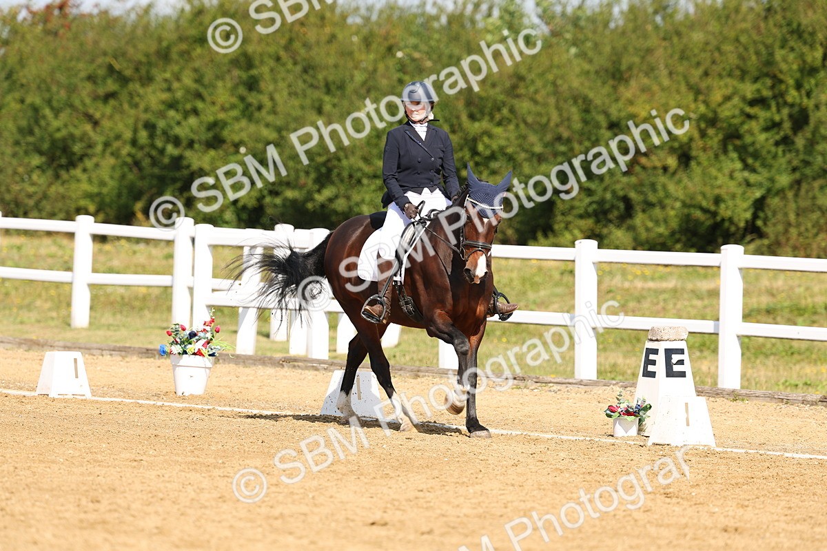 SBM_011596 - Class 1 - Prelim 19 - 10.50-11.46