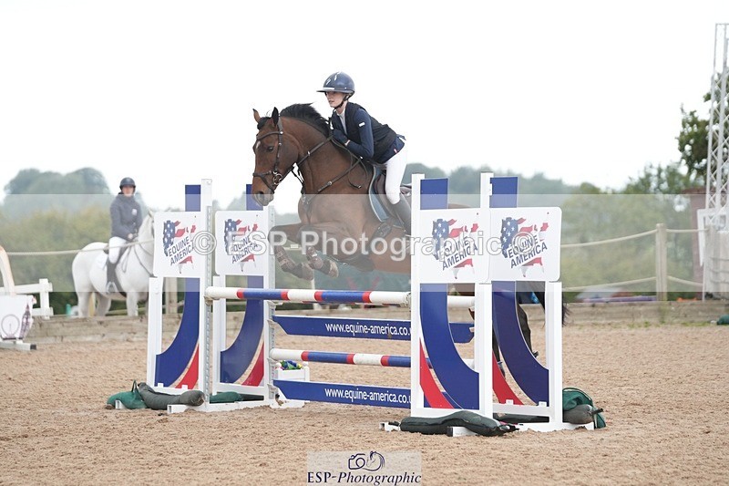 250920-122329-01251 - Cls 10 Pony Foxhunter and 1.10m