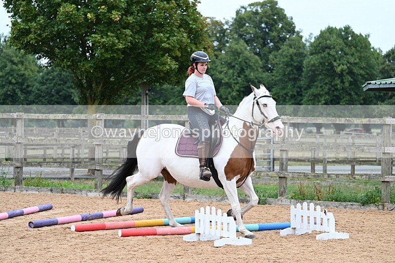 WJ7_9864 - Poles 14:00