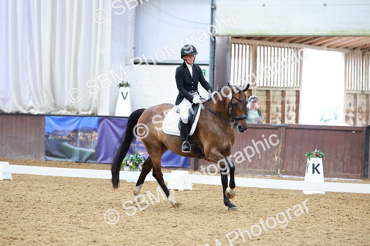 SBM_004347 - Class 12 - E2 Championship - 14.50-15.53