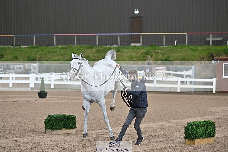 240417A-123110-00136 - 12pm to 1pm