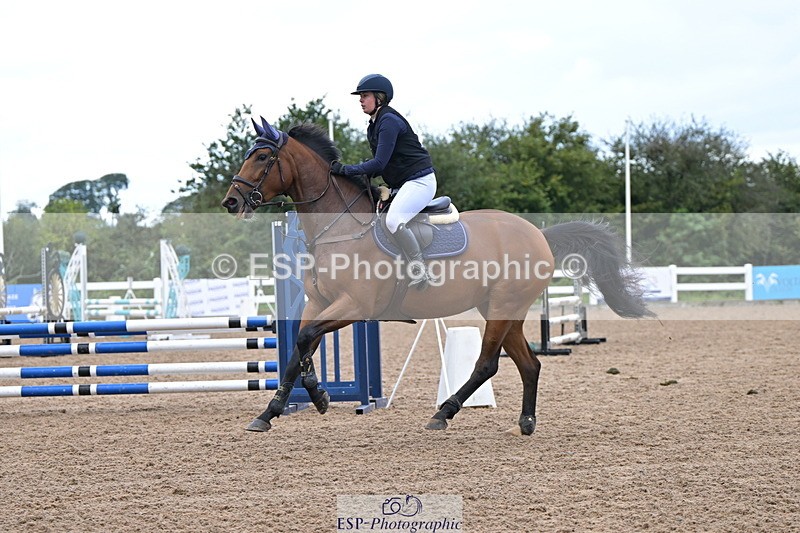 240925A-102120-00048 - Clear Round