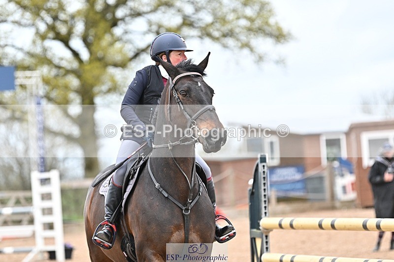 250414-120103-00752 - 1.10m Round 1