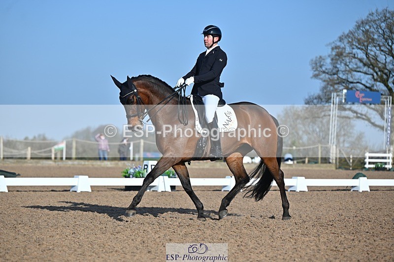 250405-080325-09278 - 189-Darren.Hicks-Lenika