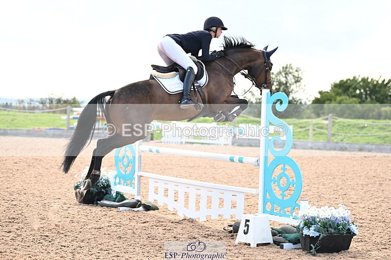 240912A-155422-02387 - Cls 6 National 1.40m Open