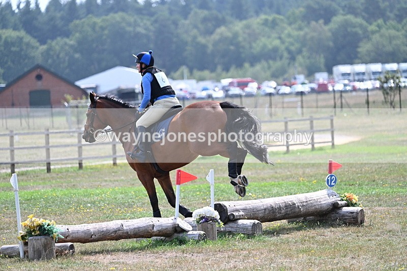 WJ7_2565 - XC Time 12:17 to 12:22