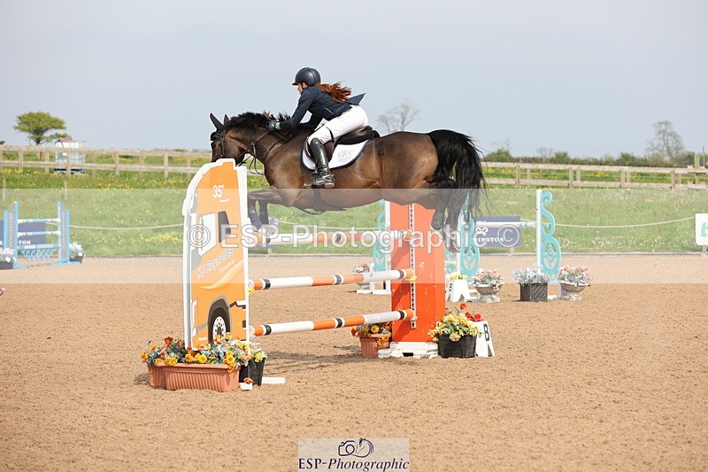 240511A-153932-14757 - Cls 36 National 1.30m Open