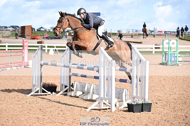 260328-143603-04010 - Cls 25 1.10m Amateur Quali