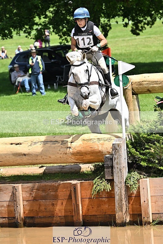 240525-130956-14337 - 112-DISCO_DONUT-Mahony_Knight