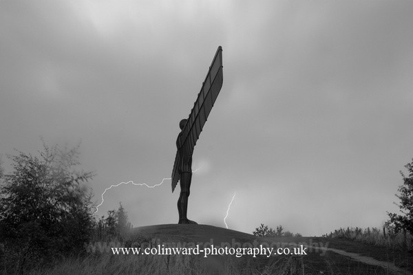 Lightening over Gateshead. ref no 6021 - Tyne and Wear