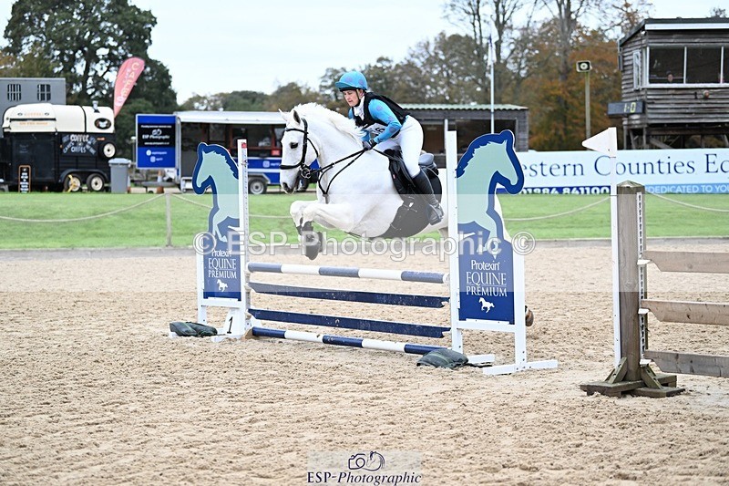 241116-113050-00989 - Cls 2 80-85cm 11.30 to End