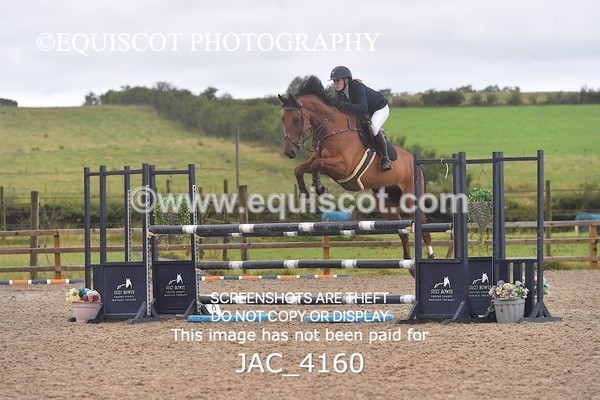 JAC_4160 - CLASS 6 Senior Newcomers/ 1.10m Open