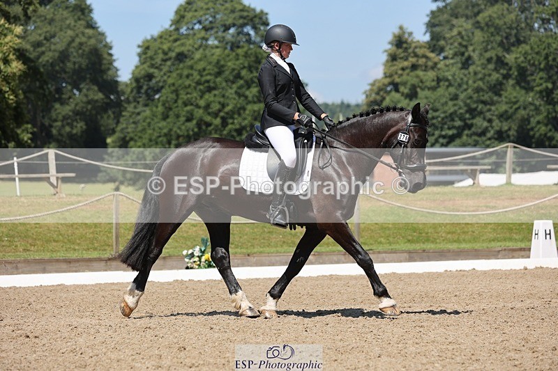 240719-115157-01518 - 276-Caitlyn_Faull-Rhosygarreg_Diamond