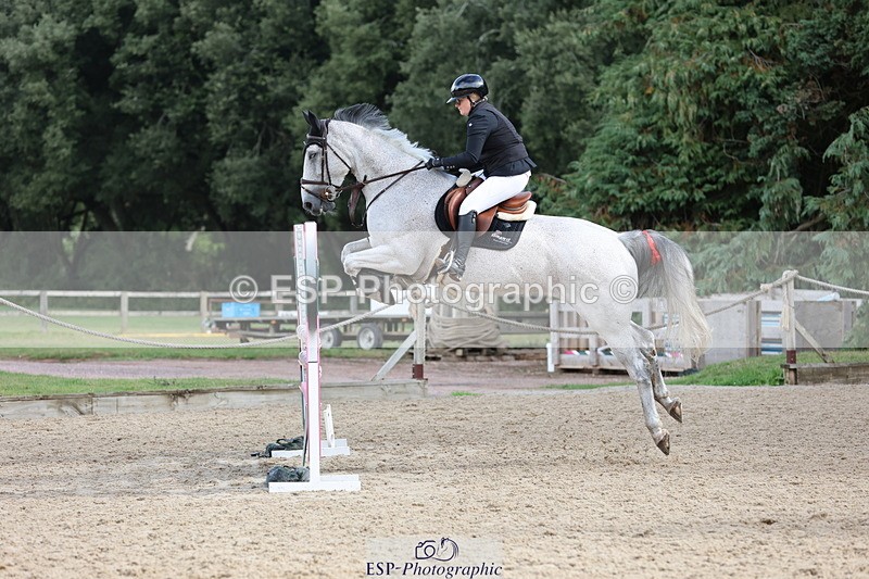 250831A-100403-09234 - Cls 41 1.05m Amateur Quali and Open