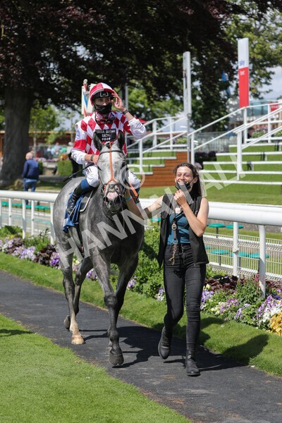 yr11062021r2-37 - Race 2 2.20pm Churchill Tyres Stakes