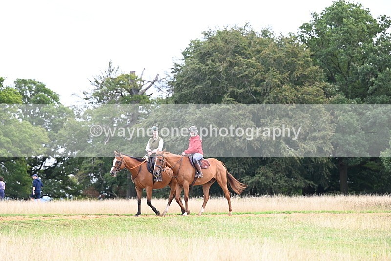 DSC_4054 - Time at Statue 09:50 to 11:09